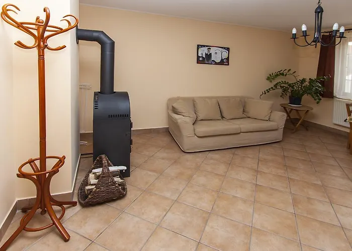 Amadeus Vendeghaz 3*