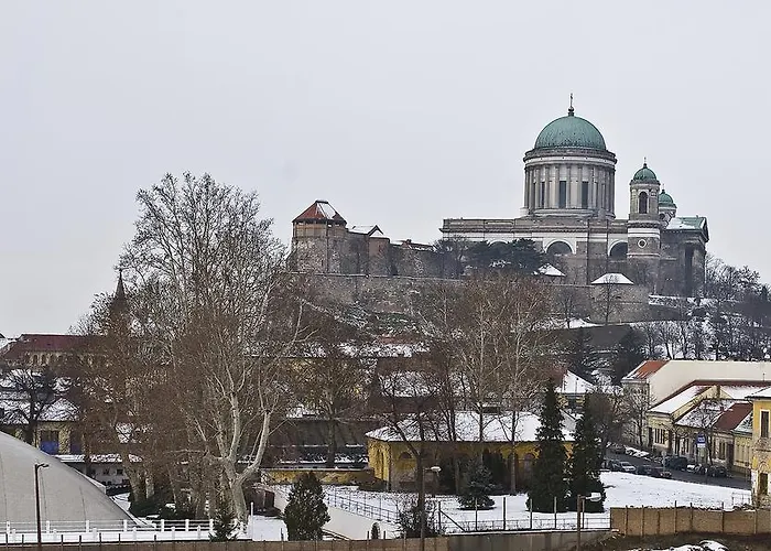 Amadeus Vendeghaz Guest house Esztergom