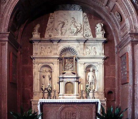 Amadeus Vendeghaz Guest house