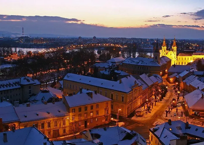 Amadeus Vendeghaz 3*